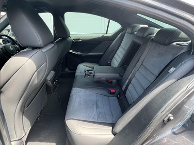 2022 Lexus IS 缩略图 49