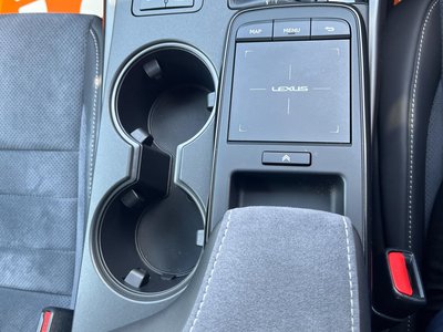 2022 Lexus IS 缩略图 19