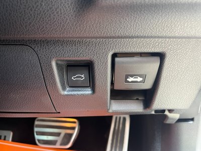 2022 Lexus IS 缩略图 28
