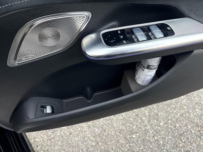 2023 Mercedes-BENZ EQE thumbnail 31