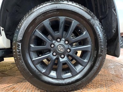 2023 Toyota LAND CRUISER PRADO thumbnail 28