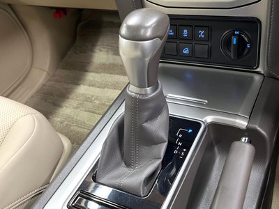 2023 Toyota LAND CRUISER PRADO thumbnail 40