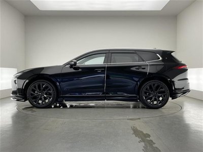 صورة 17 لـ 2025 Toyota CROWN ESTATE