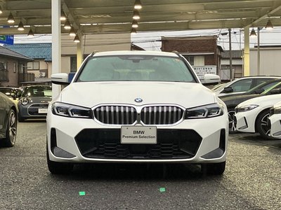 2024 BMW 3 SERIES TOURING photo 2