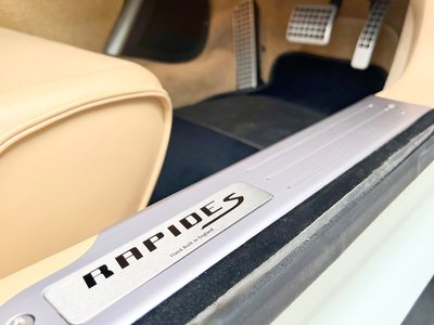 صورة مصغرة 42 لـ 2015 Aston Martin RAPIDE