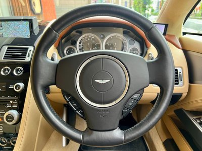 صورة مصغرة 8 لـ 2015 Aston Martin RAPIDE