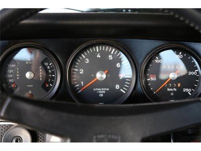 صورة 22 لـ 1970 Porsche 911