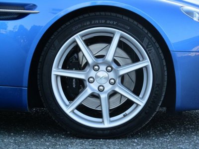 2007 Aston Martin V8 照片 17