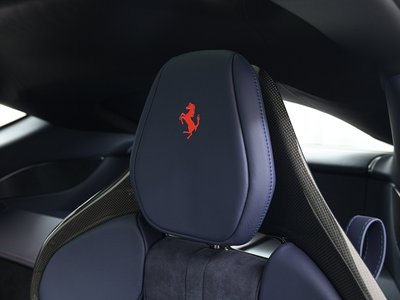 صورة 19 لـ 2025 Ferrari 12 CILINDRI