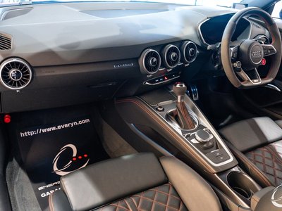 صورة 35 لـ 2018 AUDI TT RS COUPE