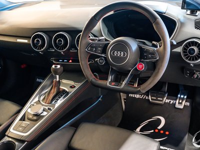 صورة 34 لـ 2018 AUDI TT RS COUPE