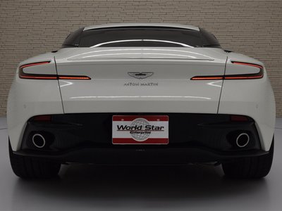 صورة 8 لـ 2020 Aston Martin DB11