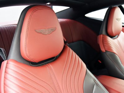 2020 Aston Martin DB11 缩略图 18
