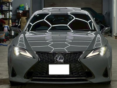 صورة 17 لـ 2023 Lexus RC