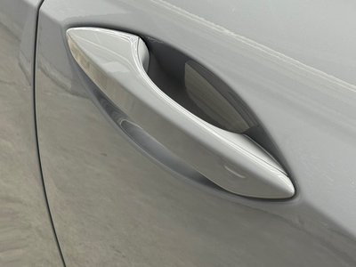 صورة 51 لـ 2023 Lexus RC
