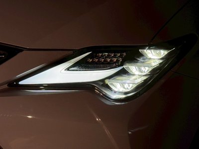 صورة 64 لـ 2023 Lexus RC