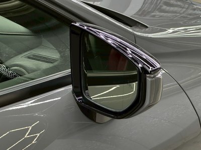 صورة 49 لـ 2023 Lexus RC