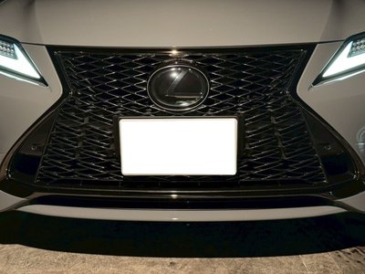 صورة 54 لـ 2023 Lexus RC