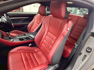 صورة 31 لـ 2023 Lexus RC