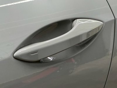 صورة 52 لـ 2023 Lexus RC