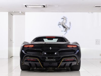 صورة 6 لـ 2025 Ferrari 296 GTB