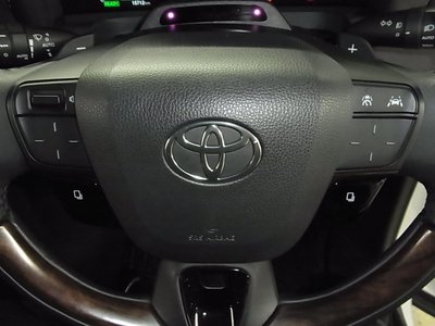 صورة 35 لـ 2023 Toyota ALPHARD