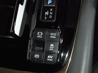 صورة 33 لـ 2023 Toyota ALPHARD