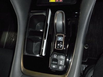 صورة 32 لـ 2023 Toyota ALPHARD