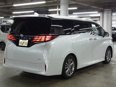 صورة 6 لـ 2023 Toyota ALPHARD