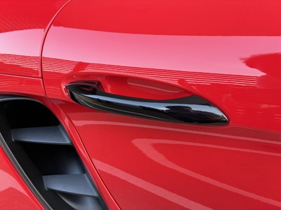 2025 Porsche 718 photo 16