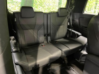 صورة 10 لـ 2023 Toyota ALPHARD