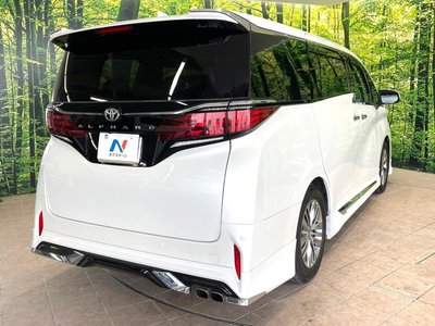 صورة 17 لـ 2023 Toyota ALPHARD