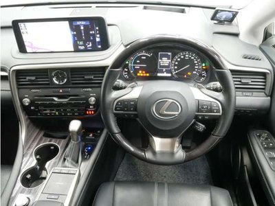 2022 Lexus RX photo 14