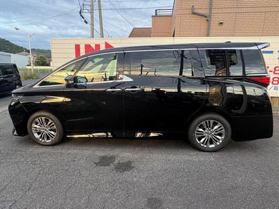 2026 Toyota ALPHARD 缩略图 11