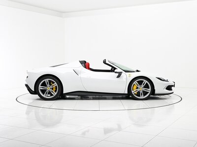 2025 Ferrari 296 GTS — миниатюра 22