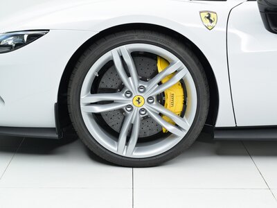 2025 Ferrari 296 GTS — миниатюра 30