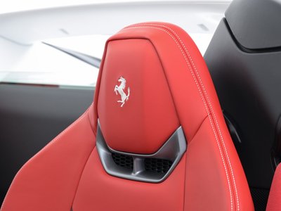 2025 Ferrari 296 GTS — миниатюра 37