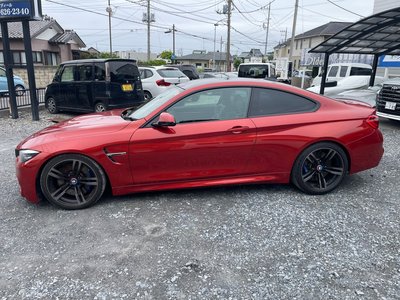 2018 BMW M4 COUPE photo 2