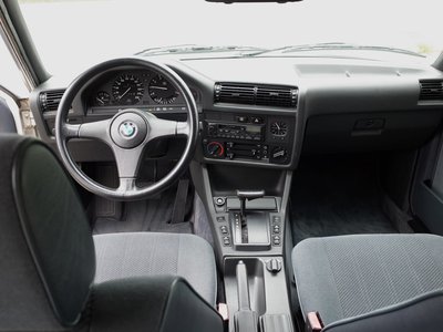 1988 BMW 3 SERIES — фото 14