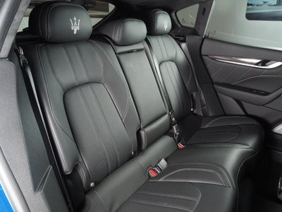 2022 Maserati LEVANTE — фото 10