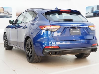 2022 Maserati LEVANTE — фото 4