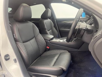 2019 Nissan SKYLINE 照片 11