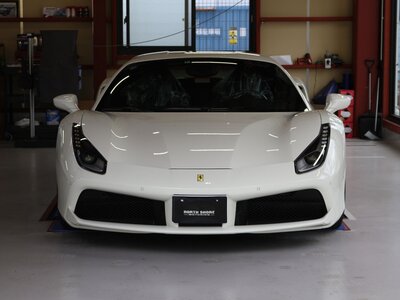 2018 Ferrari 488 GTB 照片 2