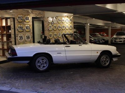 1987 ALFA Romeo ALFA SPIDER 照片 3