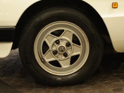 1987 ALFA Romeo ALFA SPIDER 照片 20