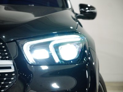 2022 Mercedes-BENZ GLE thumbnail 9