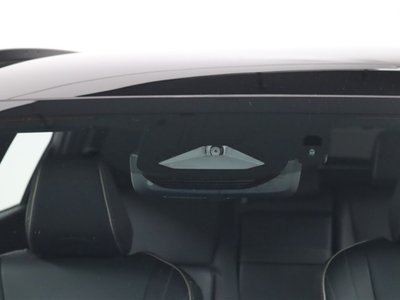 2025 Toyota CROWN ESTATE photo 12