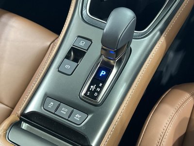 صورة 24 لـ 2024 Lexus LBX