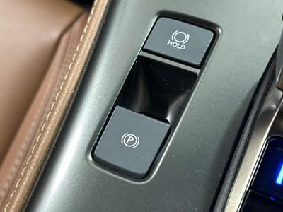 صورة 25 لـ 2024 Lexus LBX