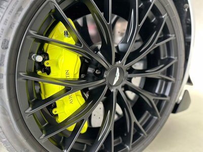 2024 Aston Martin VANTAGE — миниатюра 14